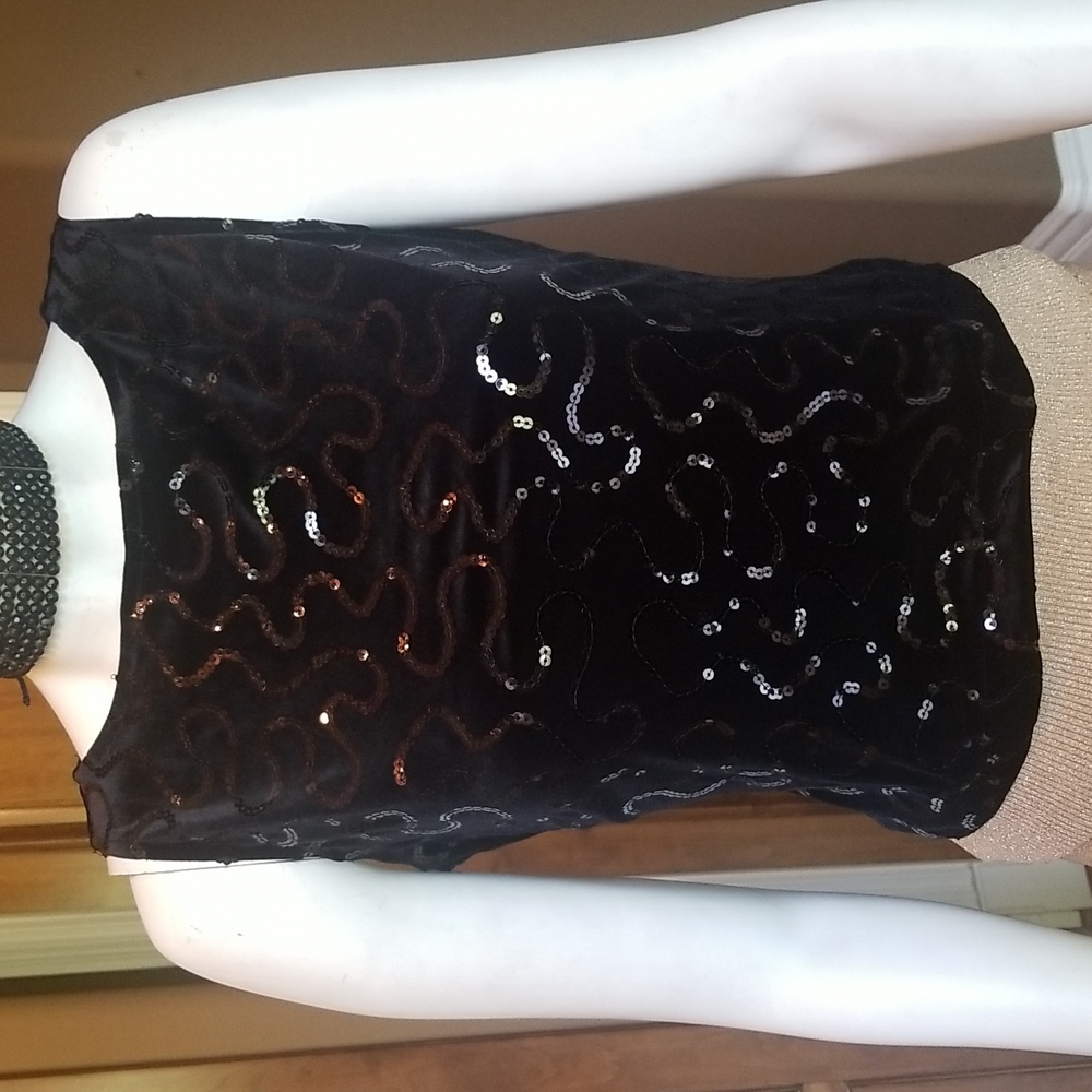 R&K Evenings Black Velveteen Top with sequins Size M